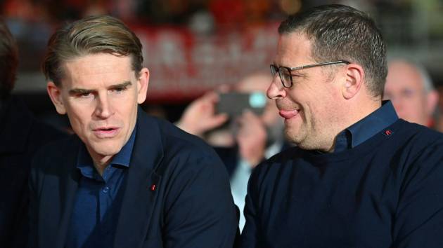Bayern Munich: Mùa Hè Đầy Sóng Gió và Bước Ngoặt Tiềm Tàng