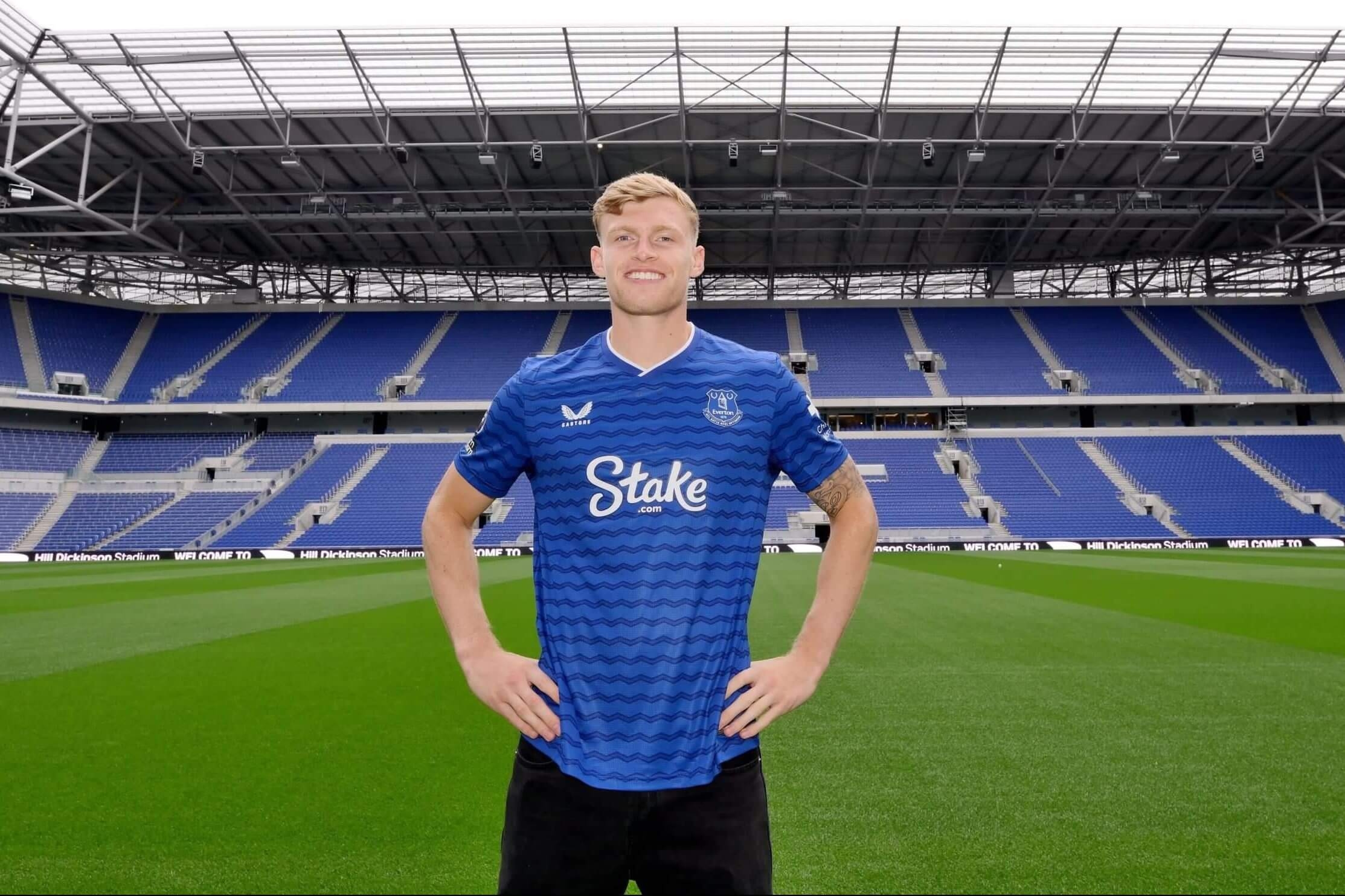 Everton gia hạn hợp đồng với trụ cột Jarrad Branthwaite đến năm 2030