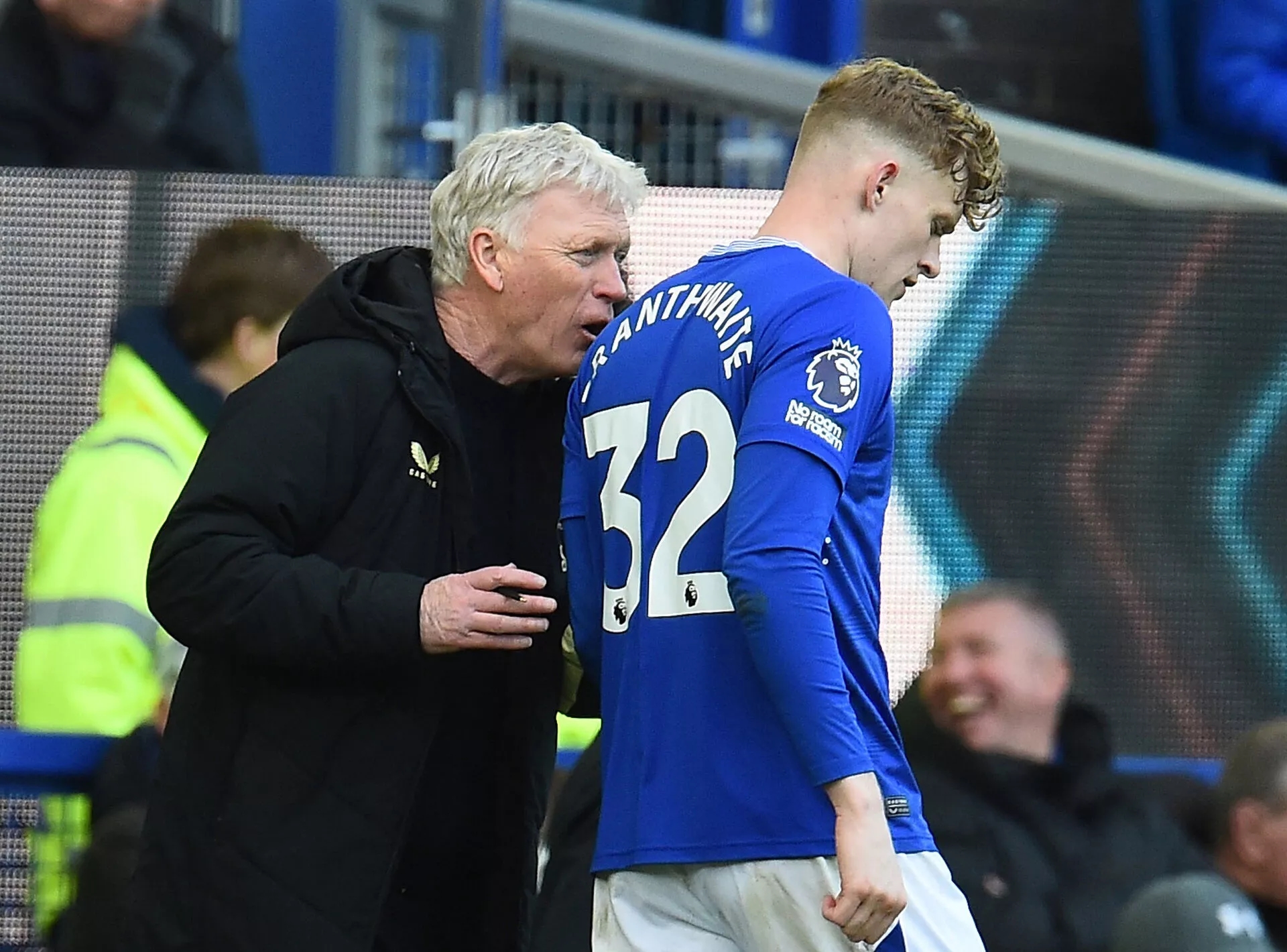 Everton gia hạn hợp đồng với trụ cột Jarrad Branthwaite đến năm 2030