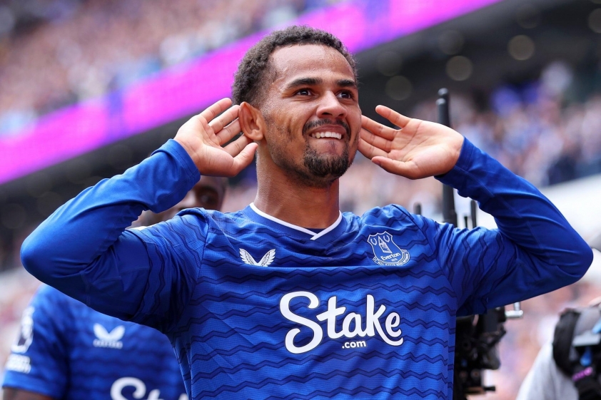 Ndiaye: Sự đột biến trong hàng công Everton