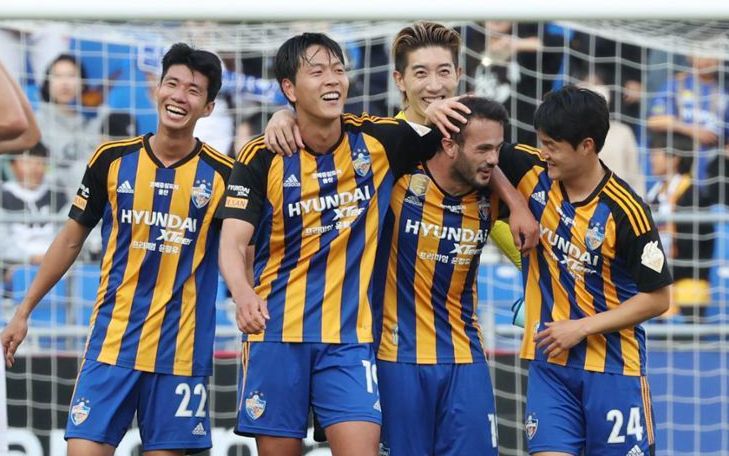 Theo dõi các trận đấu giải Hàn Quốc